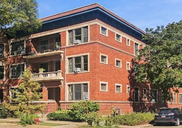 Condo for sale at 5559 S Blackstone Ave #3, Chicago, IL 60637 | MLS# 12782178