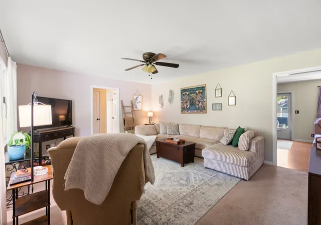 Photo 3 of Single family home for sale at 1326 Park Dr, Montgomery, IL 60538 | MLS# 12782211 | Listing updated on 2026-10-10