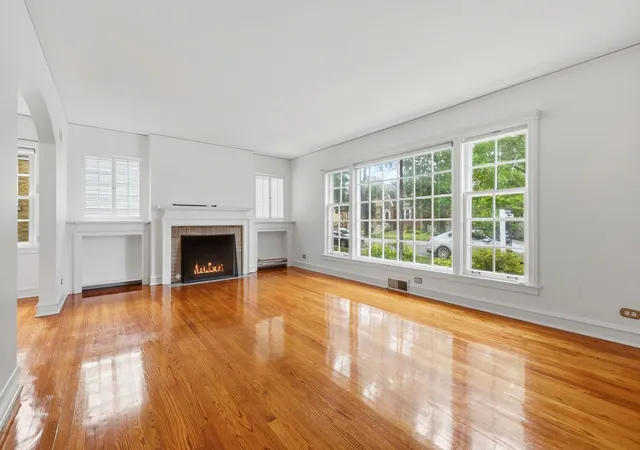 Photo 4 of Single family home for sale at 8119 Kostner Ave, Skokie, IL 60076 | MLS# 12782228 | Listing updated on 2026-10-10