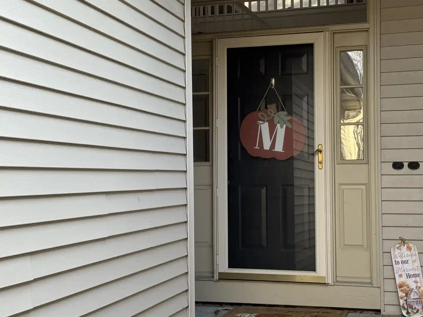 Listing Photo 2 - Condo for sale in 3 Rose Hl located at 3 Rose Hl, Algonquin, IL 60102 - Unit 3 Rose Hl