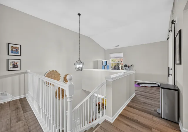 Photo 3 of Townhouse for sale at 3 Rose Hl, Algonquin, IL 60102 | MLS# 12782338 | Listing updated on 2026-10-22