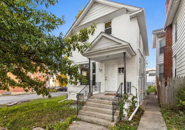 Photo 1 of Multi family home for sale at 412 Oneida St, Joliet, IL 60435 | MLS# 12782385 | Listing updated on 2026-10-18
