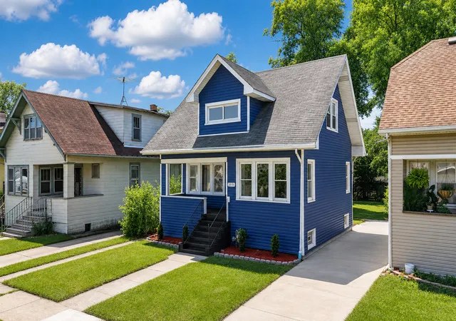 Photo 1 of Single family home for sale at 2030 S 4th Avenue, Maywood, IL 60153 | MLS# 12782437 | Listing updated on 2026-10-10