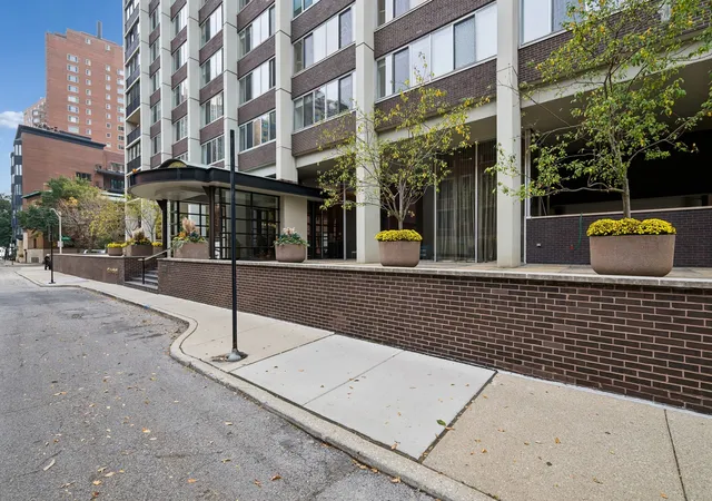 Photo 2 of Condo for sale at 1 E Schiller St #20C, Chicago, IL 60610 | MLS# 12782464 | Listing updated on 2026-10-29