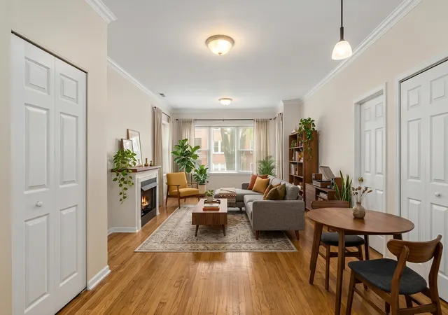 Photo 4 of Townhouse for sale at 3110 W Belle Plaine Ave #1, Chicago, IL 60618 | MLS# 12782478 | Listing updated on 2026-10-22