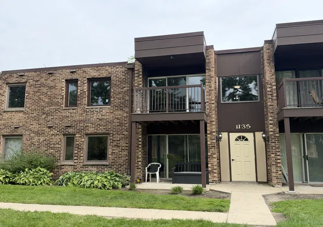Photo 1 of Condo for sale at 1135 Pleasant Run Dr #708, Wheeling, IL 60090 | MLS# 12782496 | Listing updated on 2026-10-11