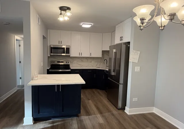 Photo 4 of Condo for sale at 1135 Pleasant Run Dr #708, Wheeling, IL 60090 | MLS# 12782496 | Listing updated on 2026-10-11