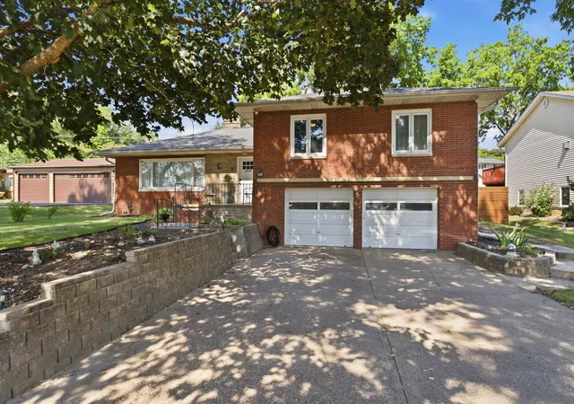 Photo 1 of Single family home for sale at 1507 36th Avenue, Moline, IL 61265 | MLS# 12782539 | Listing updated on 2026-10-20