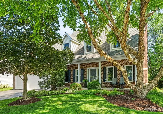 Photo 3 of Single family home for sale at 1015 Schiedler Dr, Batavia, IL 60510 | MLS# 12782557 | Listing updated on 2026-10-22
