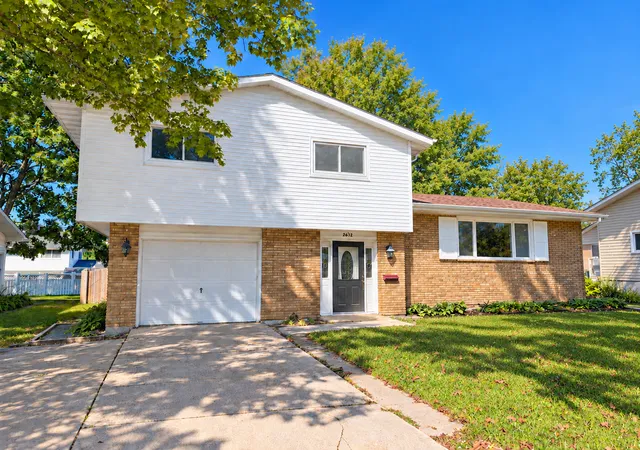 Photo 1 of Single family home for sale at 2632 Brnot Ave, Waukegan, IL 60087 | MLS# 12782565 | Listing updated on 2026-10-20