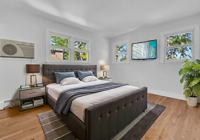 Listing Photo 5 - Condo for sale in building located at 512 W Ida Ct, Mount Prospect, IL 60056