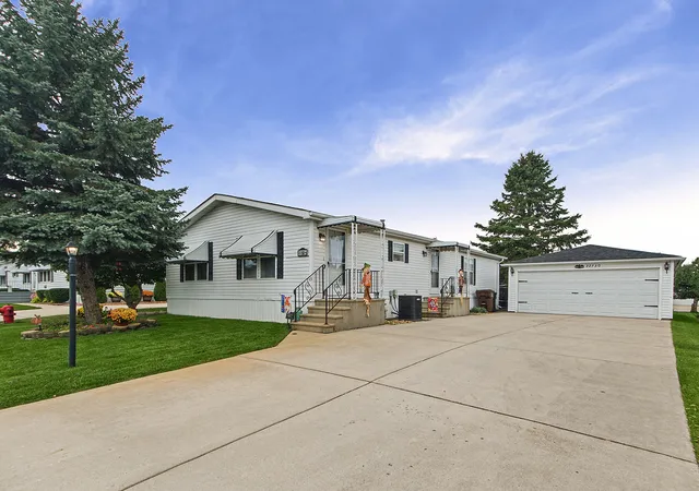 Photo 1 of Manufactured home for sale at 22730 S Ridge Ln, Frankfort, IL 60423 | MLS# 12782624 | Listing updated on 2026-10-15