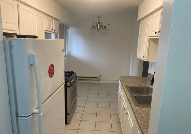 Photo 4 of Condo for sale at 1480 S Busse Rd #1F, Mount Prospect, IL 60056 | MLS# 12782647 | Listing updated on 2026-10-20
