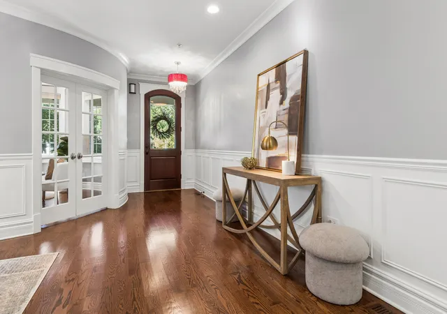 Photo 3 of Single family home for sale at 627 N Kensington Ave, La Grange Park, IL 60526 | MLS# 12782690 | Listing updated on 2026-10-22