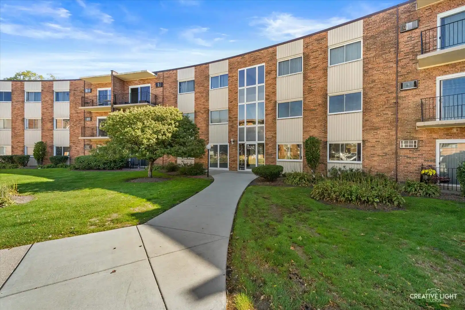 Listing Photo 1 - Condo for sale in 9717 S Keeler Ave located at 9717 S Keeler Ave, Oak Lawn, IL 60453 - Unit #207