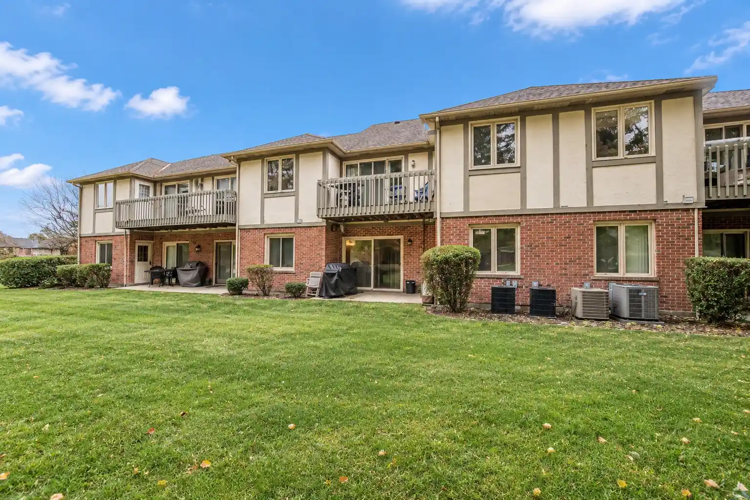 Listing Photo 14 - Condo for sale in 801 Timber Pl located at 801 Timber Pl, New Lenox, IL 60451 - Unit #113