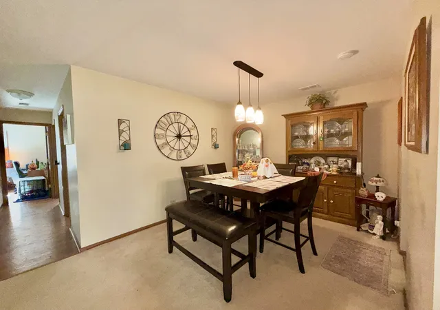 Listing Photo 3 - Condo for sale in building located at 801 Timber Pl, New Lenox, IL 60451 - Unit #113