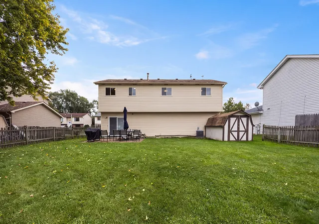 Photo 1 of Single family home for sale at 3125 Winchester Ct, Aurora, IL 60504 | MLS# 12782793 | Listing updated on 2026-10-24