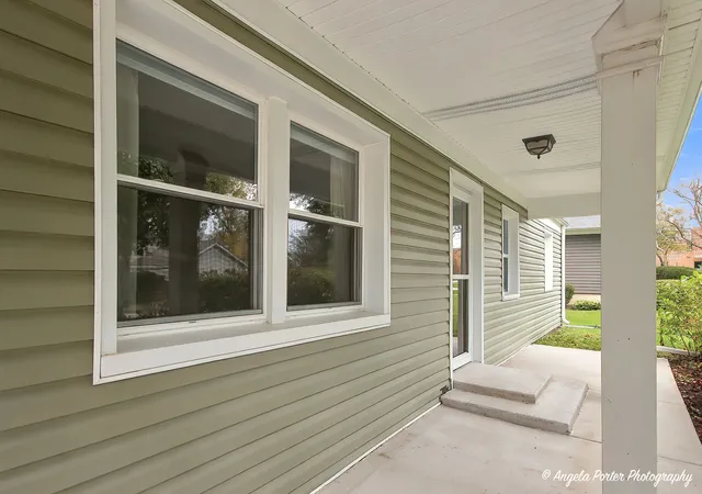 Photo 23 of Single family home for sale at 292 Indian Hl Dr, Buffalo Grove, IL 60089 | MLS# 12782806 | Listing updated on 2026-10-22