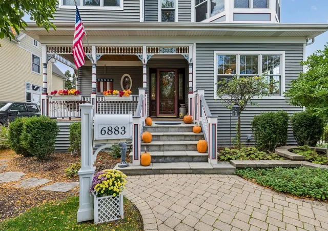 Photo 1 of Single family home for sale at 6883 W Hobart Ave, Chicago, IL 60631 | MLS# 12782814 | Listing updated on 2026-10-21