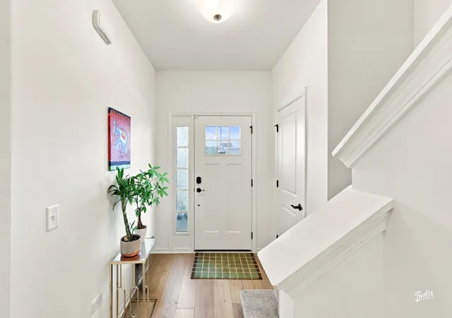 Photo 3 of Townhouse for sale at 321 Didier Ct, Buffalo Grove, IL 60089 | MLS# 12782824 | Listing updated on 2026-10-21