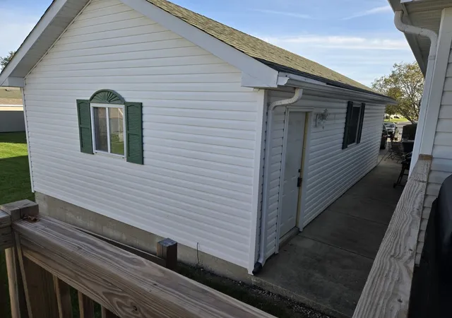 Photo 23 of Manufactured home for sale at 928 Holly Dr, Manteno, IL 60950 | MLS# 12782833 | Listing updated on 2026-10-17