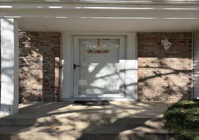 Photo 1 of Single family home for sale at 2788 Garden Dr, Lisle, IL 60532 | MLS# 12782835 | Listing updated on 2026-10-18