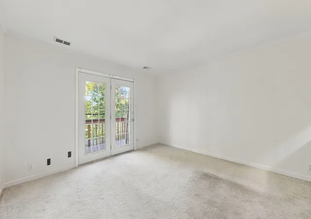Listing Photo 1 - Condo for sale in building located at 1960 Selmarten Rd, Aurora, IL 60505 - Unit #3809