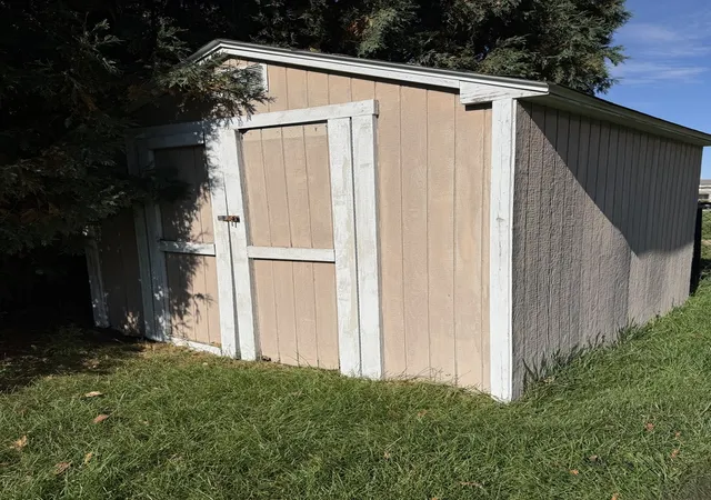 Photo 3 of Single family home for sale at 3506 E Oakland Ave, Bloomington, IL 61704 | MLS# 12782861 | Listing updated on 2026-10-22