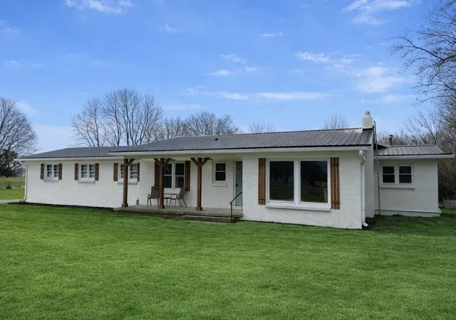 Photo 1 of Single family home for sale at 6062 S Us 45 Rd, Metropolis, IL 62960 | MLS# 12782871 | Listing updated on 2026-10-17