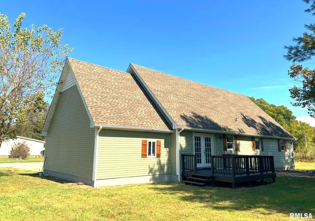 Photo 2 of Single family home for sale at 600 E 15th Street, Metropolis, IL 62960 | MLS# 12782876 | Listing updated on 2026-10-17