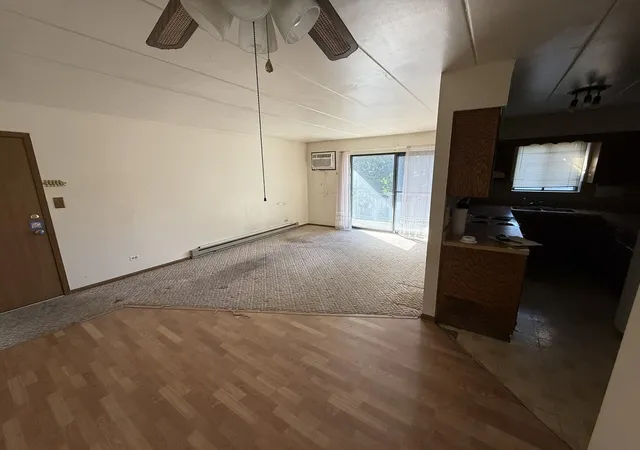 Listing Photo 5 - Condo for sale in building located at 10912 Central Ave, Chicago Ridge, IL 60415 - Unit #203