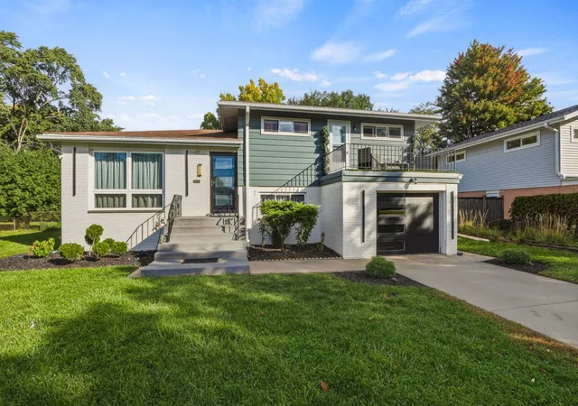 Single family home for sale at 135 Julie Dr, Glenview, IL 60025 | MLS# 12782899