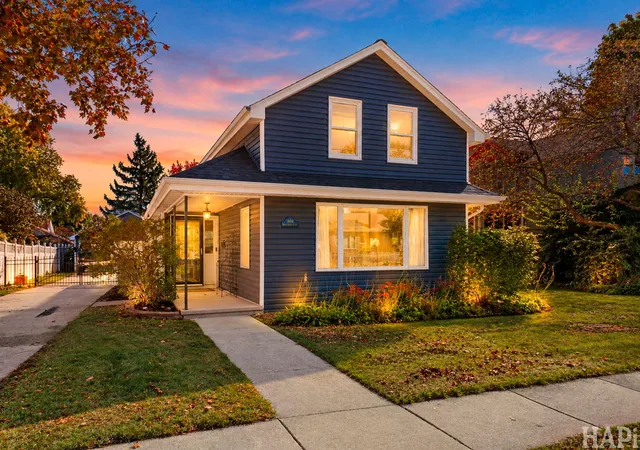 Single family home for sale at 1404 N Green St, McHenry, IL 60050 | MLS# 12782917