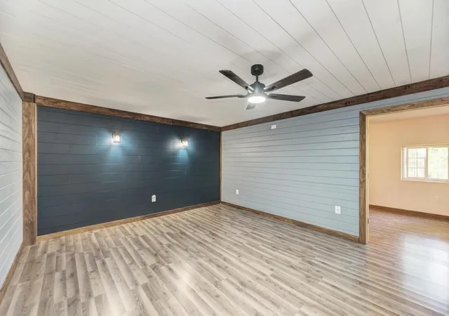 Photo 2 of Single family home for sale at 9237 Van Emmon Rd, Yorkville, IL 60560 | MLS# 12782953 | Listing updated on 2026-10-20