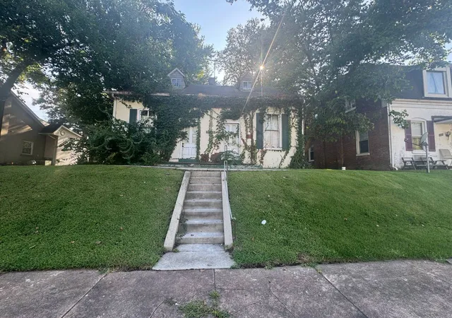 Photo 1 of Single family home for sale at 123 N Virginia Ave, Belleville, IL 62220 | MLS# 12782976 | Listing updated on 2026-10-20