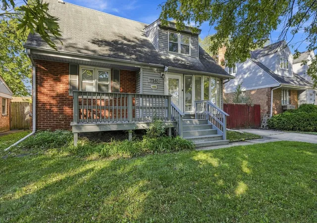Photo 2 of Single family home for sale at 17540 Greenbay Ave, Lansing, IL 60438 | MLS# 12782998 | Listing updated on 2026-10-22