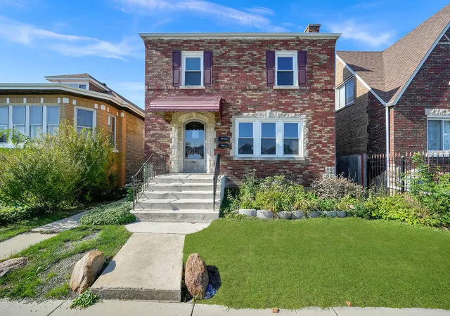 Multi family home for sale at 5714 S Whipple St, Chicago, IL 60629 | MLS# 12783067