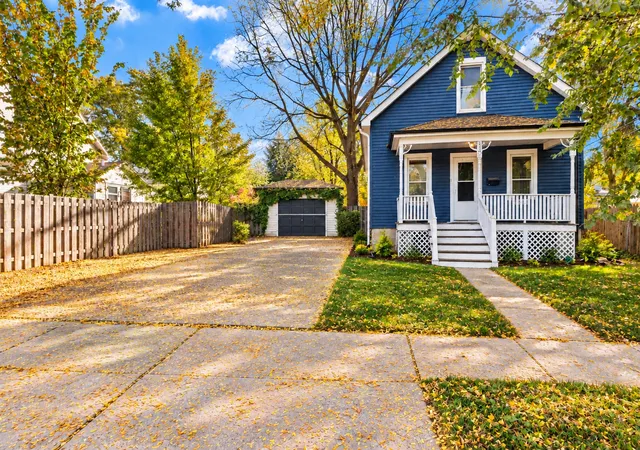 Single family home for sale at 113 S Oakwood Ave, West Chicago, IL 60185 | MLS# 12783068