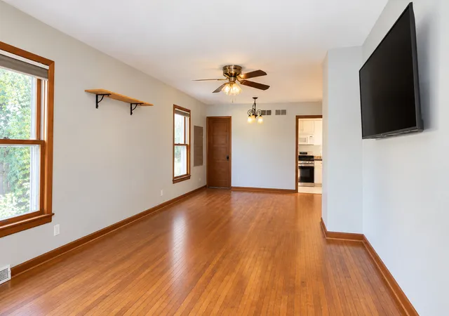 Photo 2 of Single family home for sale at 113 S Oakwood Ave, West Chicago, IL 60185 | MLS# 12783068 | Listing updated on 2026-10-22