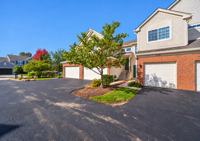 Photo 2 of Condo for sale at 255 Thornwood Way #C, South Elgin, IL 60177 | MLS# 12783098 | Listing updated on 2026-10-22