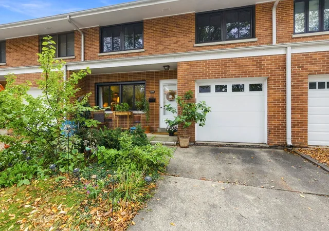 Photo 1 of Townhouse for sale at 2549 Lawndale Ave, Evanston, IL 60201 | MLS# 12783102 | Listing updated on 2026-10-22
