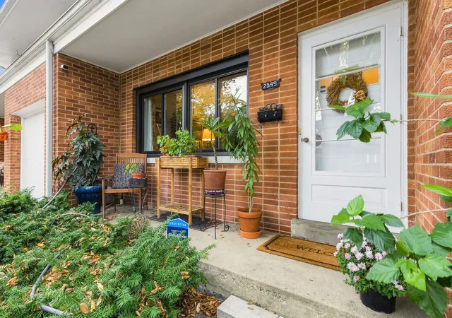 Photo 2 of Townhouse for sale at 2549 Lawndale Ave, Evanston, IL 60201 | MLS# 12783102 | Listing updated on 2026-10-22