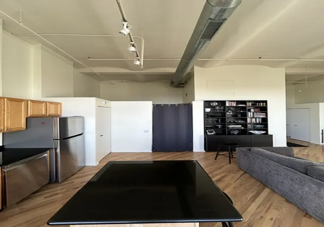 Photo 2 of Condo for sale at 500 S Clinton St #811, Chicago, IL 60607 | MLS# 12783150 | Listing updated on 2026-10-20