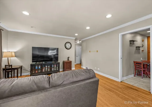 Photo 3 of Single family home for sale at 153 S Prairie Ave, Bloomingdale, IL 60108 | MLS# 12783246 | Listing updated on 2026-10-22