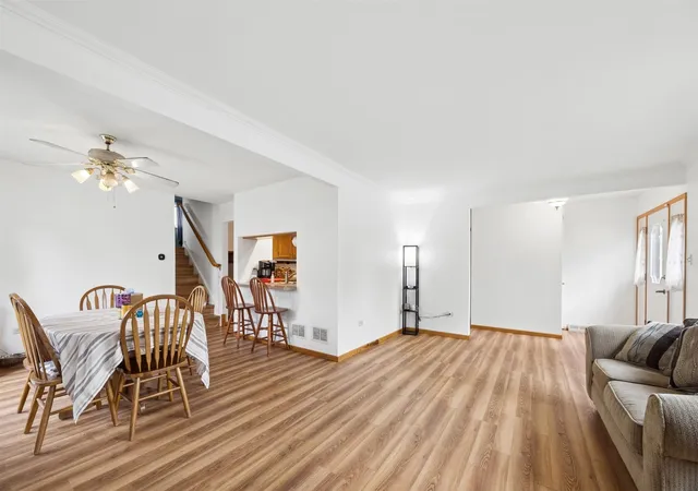 Photo 2 of Single family home for sale at 5032 137th Street, Crestwood, IL 60418 | MLS# 12783355 | Listing updated on 2026-10-24