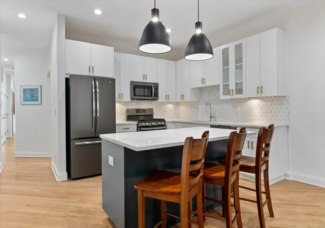 Photo 2 of Condo for sale at 2247 W Wabansia Ave #204, Chicago, IL 60647 | MLS# 12783366 | Listing updated on 2026-10-20