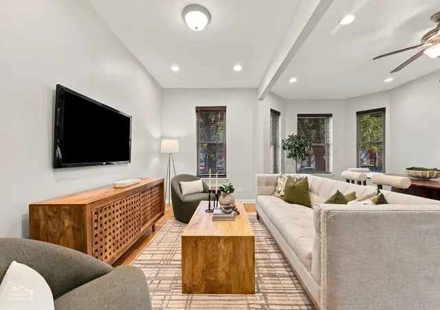 Photo 4 of Condo for sale at 2440 N Linden Pl #1, Chicago, IL 60647 | MLS# 12783367 | Listing updated on 2026-10-20