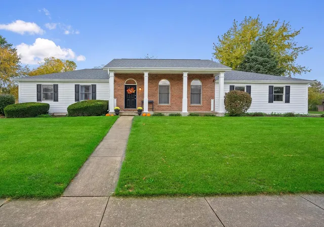 Single family home for sale at 505 Freemont St, Yorkville, IL 60560 | MLS# 12783395