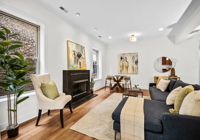 Photo 3 of Condo for sale at 907 W Margate Ter #2, Chicago, IL 60640 | MLS# 12783409 | Listing updated on 2026-10-21